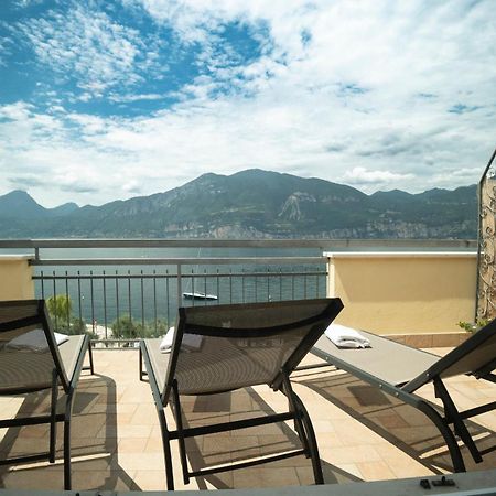 Penthouse Casa Alkea Masse Lake View Brenzone sul Garda Buitenkant foto