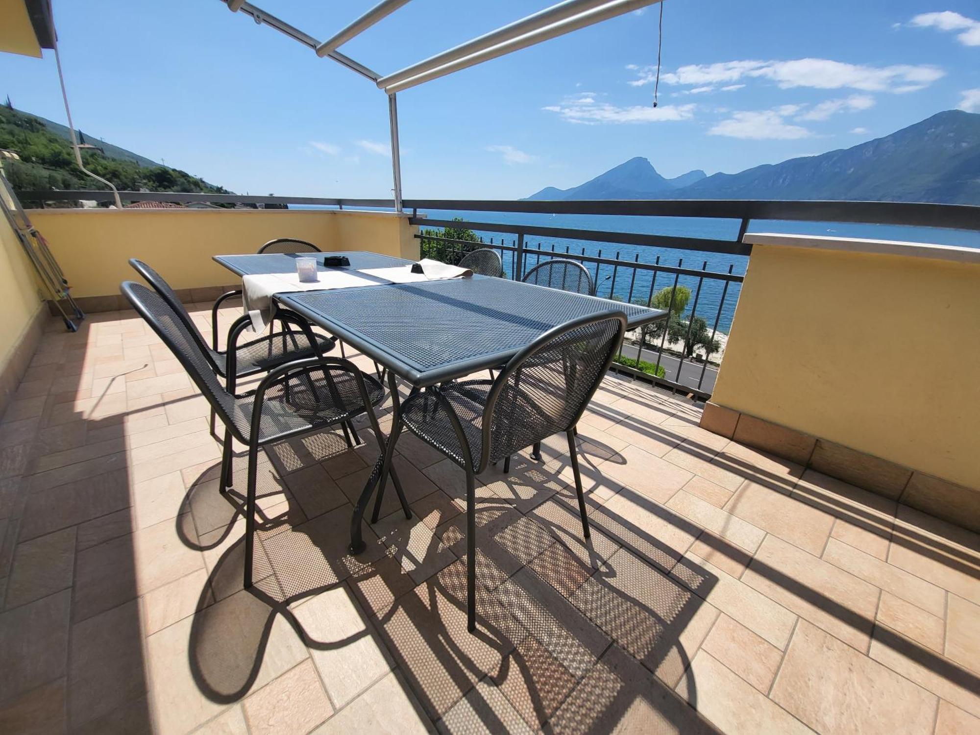 Penthouse Casa Alkea Masse Lake View Brenzone sul Garda Buitenkant foto